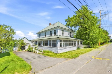 A rare opportunity to enjoy spacious riverfront living in the - photo 2