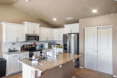 MLS# 294481 Welcome home to this beautifully designed Edgewood - photo 13