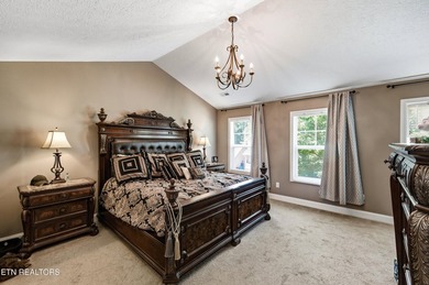 Beautiful two-story home located in the desirable Karn's - photo 21