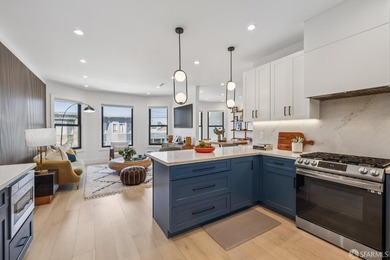 Thoughtfully renovated in 2023, this exceptional bi-level upper - photo 21