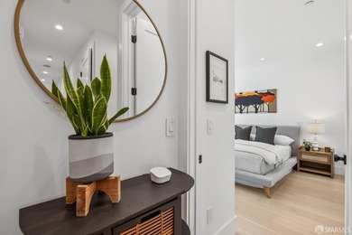 Thoughtfully renovated in 2023, this exceptional bi-level upper - photo 31