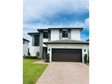 (private lake, pond, creek) Home For Sale in Ave Maria Florida