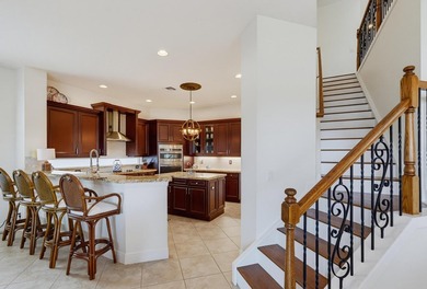 Welcome to this gorgeous lakefront Toll Brothers built estate - photo 10