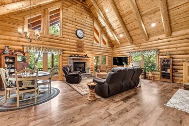 Beaver Lake Cabin Retreat with Guest House & Workshop - 5 - photo 12