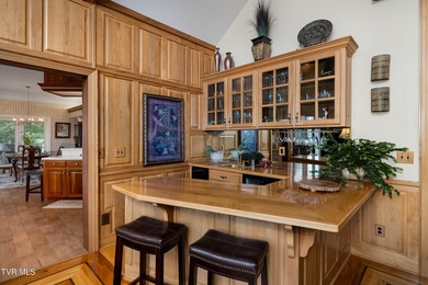 Stunning Custom Home with Long-Range Mountain Views on the