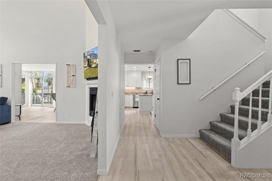 Here's your chance to live where others vacation! This gorgeous - photo 14