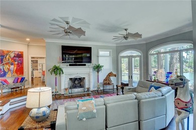Custom exquisite home situated on a 1.2 acre waterfront - photo 15