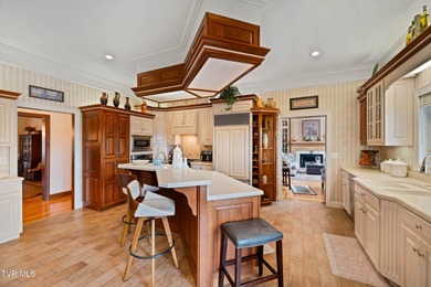 Stunning Custom Home with Long-Range Mountain Views on the