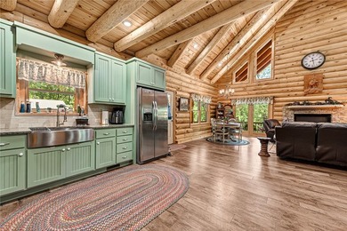 Beaver Lake Cabin Retreat with Guest House & Workshop - 5 - photo 20