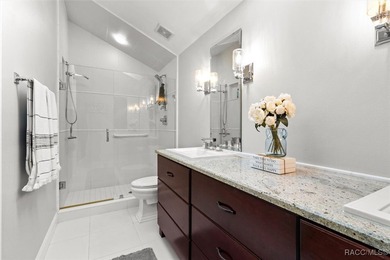 Here's your chance to live where others vacation! This gorgeous - photo 33