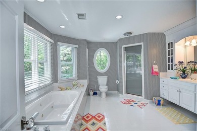 Custom exquisite home situated on a 1.2 acre waterfront - photo 35
