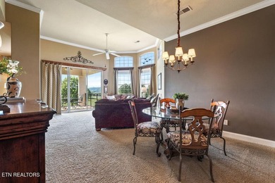 3 bedroom, 2 bath top-floor condo unit with spectacular views - photo 7