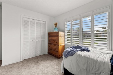 Here's your chance to live where others vacation! This gorgeous - photo 40