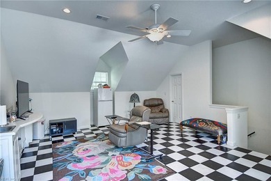 Custom exquisite home situated on a 1.2 acre waterfront - photo 41