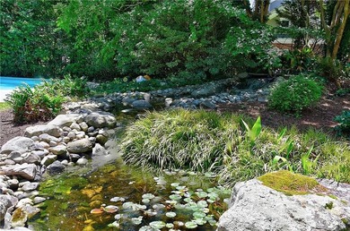 Custom exquisite home situated on a 1.2 acre waterfront - photo 45