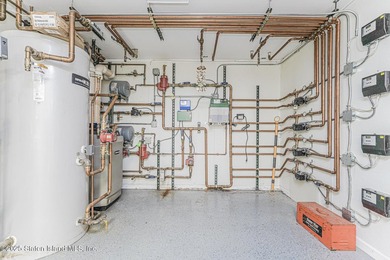 INTRODUCING AN EXTAORDINARY MINI-MANSION BOASTING OVER 11,000 - photo 48
