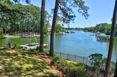 Custom exquisite home situated on a 1.2 acre waterfront - photo 49