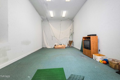 Stunning Custom Home with Long-Range Mountain Views on the