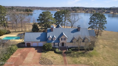Lake Mannsdale Home For Sale in Madison Mississippi