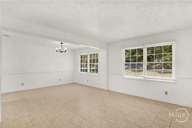 Nestled in the established Kings Grant subdivision, this - photo 11
