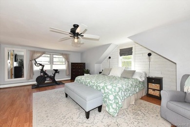 Welcome to this beautiful home located in the heart of Merrick - photo 19