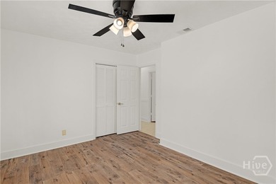 Nestled in the established Kings Grant subdivision, this - photo 21