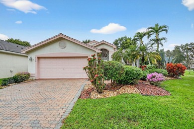 BEST BUY IN VALENCIA ISLES. 3 BEDROOMS OR 2 BEDROOMS AND A DEN - photo 1