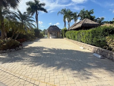 Stunning Waterfront Lot with Breathtaking Views - A MUST SEE! - photo 22