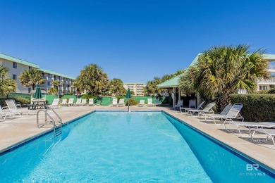 It's all about the view at this 1 bedroom/1 bathroom condominium - photo 25