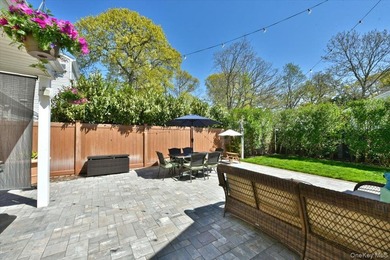 Welcome to this beautiful home located in the heart of Merrick - photo 27