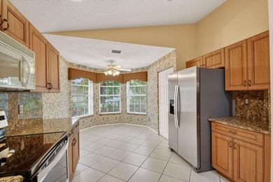 BEST BUY IN VALENCIA ISLES. 3 BEDROOMS OR 2 BEDROOMS AND A DEN - photo 7