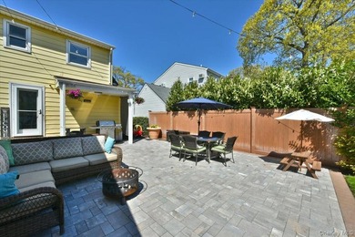 Welcome to this beautiful home located in the heart of Merrick - photo 29