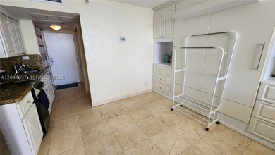 Own your ocean front property! A permanent vacation dream life - photo 3
