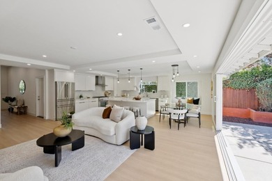 Welcome to this thoughtfully designed, expanded, and extensively - photo 12