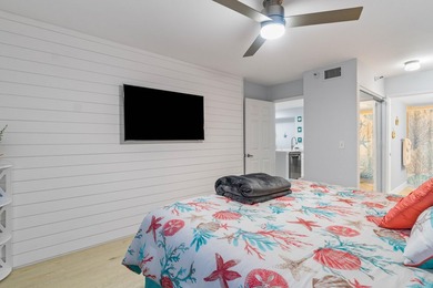 INVESTORS WELCOMED...FULLY FURNISHED....TURNKEY. Leased through - photo 12