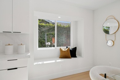 Welcome to this thoughtfully designed, expanded, and extensively - photo 19