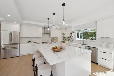 Welcome to this thoughtfully designed, expanded, and extensively - photo 21