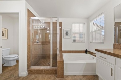Welcome to this beautifully maintained and move-in-ready - photo 22