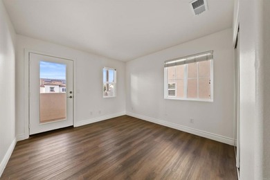 Welcome to this beautifully maintained and move-in-ready - photo 25