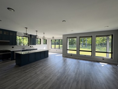 Newly Constructed Luxury Home