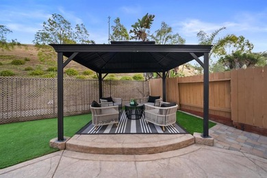 Welcome to this beautifully maintained and move-in-ready - photo 36