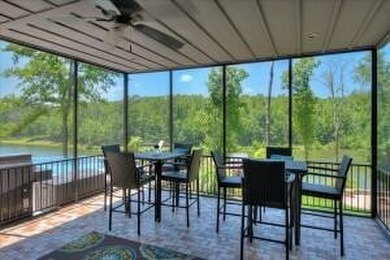 Sea Horse Farm, an extraordinary waterfront and equestrian - photo 39