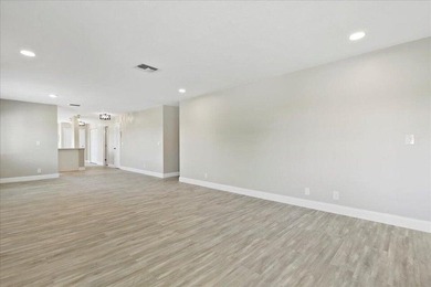 Welcome to this beautifully fully new renovated 2-bedroom - photo 10