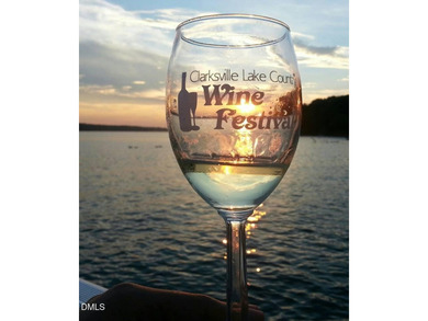 Live your best life at 63 The Moorings--where lake days start - photo 50