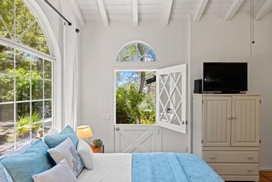 Fantastic Carmel-by-the-Sea cottage located on a very quiet - photo 13