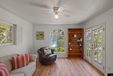 Fantastic Carmel-by-the-Sea cottage located on a very quiet - photo 14