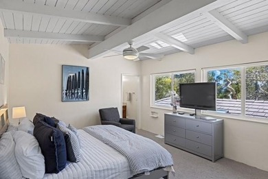 Fantastic Carmel-by-the-Sea cottage located on a very quiet - photo 16