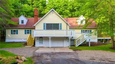 Ramot Lakes Home For Sale in Tobyhanna Pennsylvania