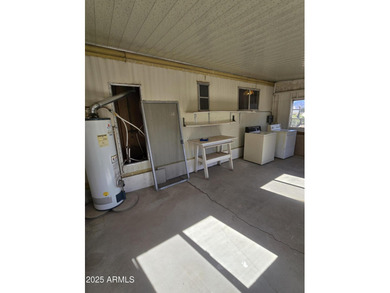 2 bedroom 1 bath mobile home located in 55+ Community HOA fees