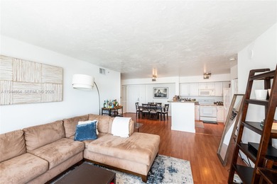 Remarks - Investor Friendly / Easy to Rent:
Excellent